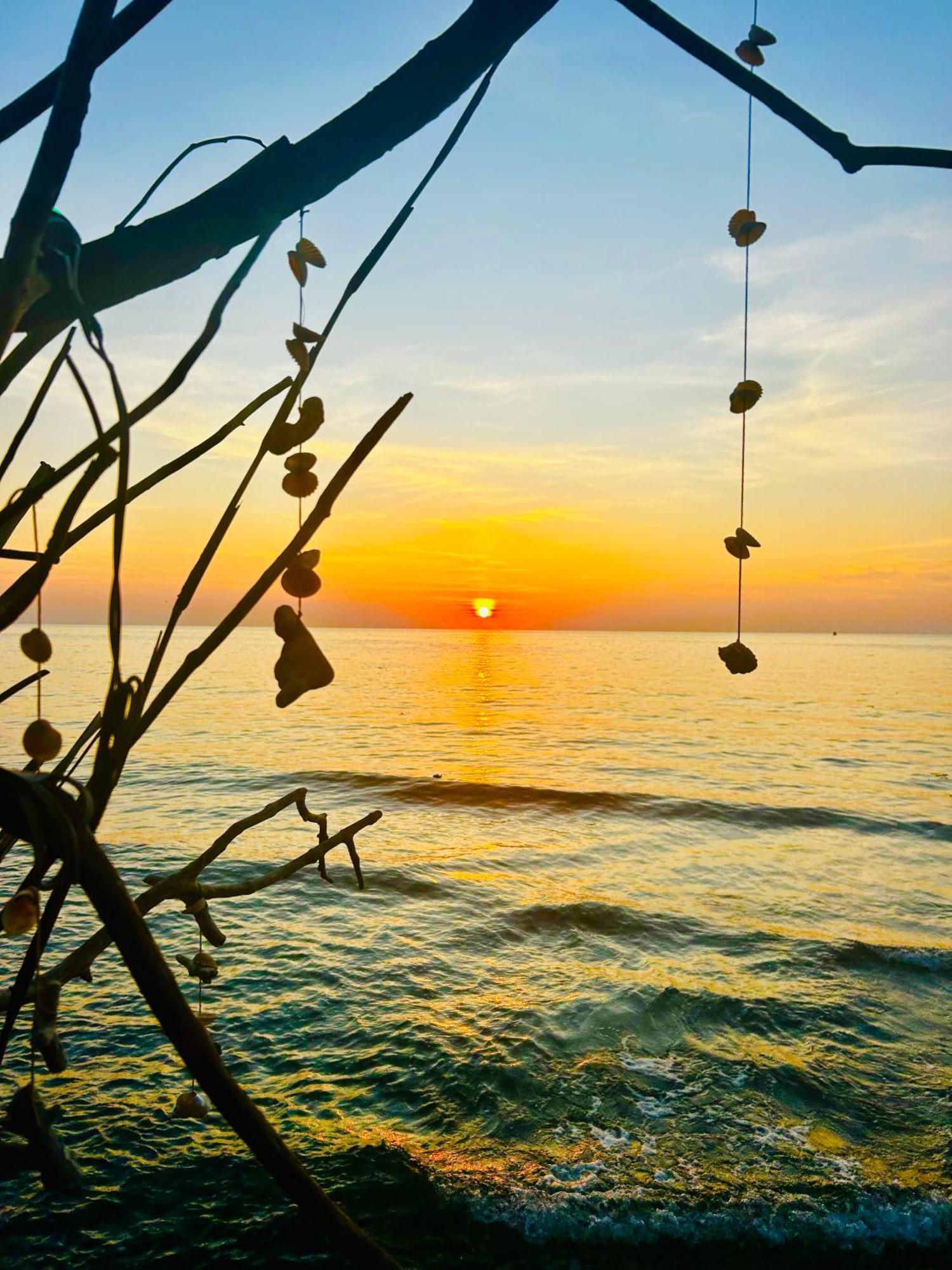 Tchin Tchin Guesthouse Koh Chang Buitenkant foto