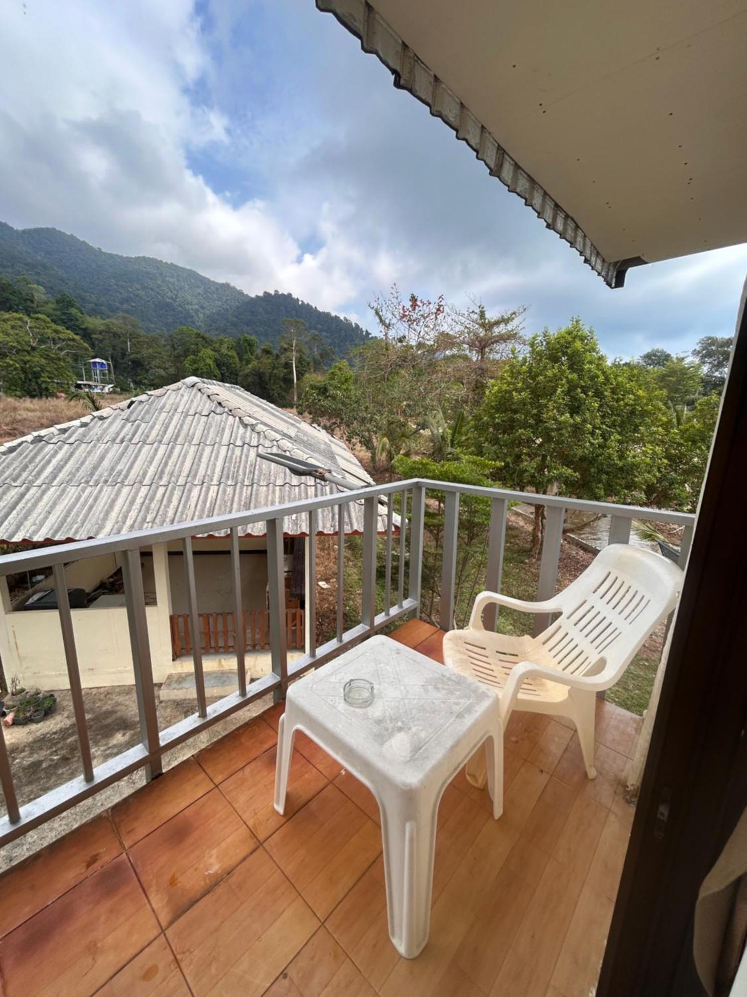 Tchin Tchin Guesthouse Koh Chang Buitenkant foto